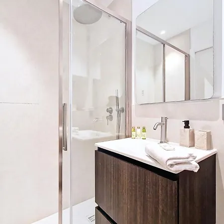 Apartment Nestor&jeeves -studio Julie- Nice, Ac, Walk To